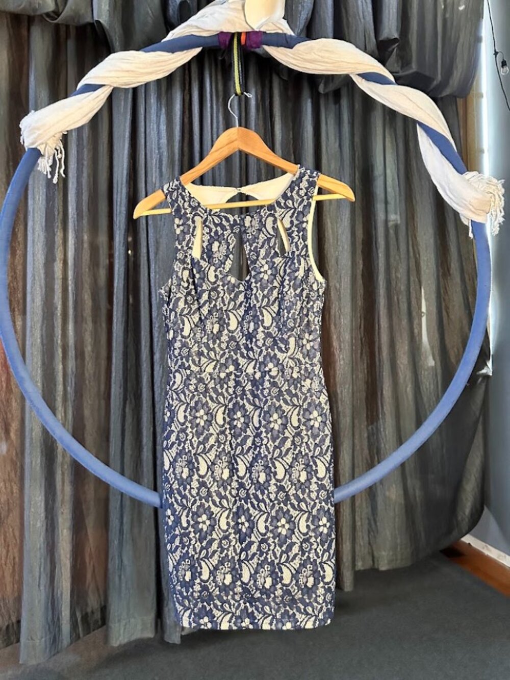 Ark & Co Navy Blue Lace Ivory Lined Bodycon Dress